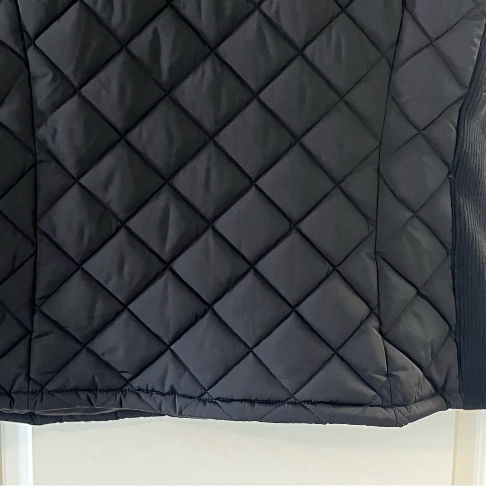 Andrew Marc Black Quilted Vest Zipper Closure Women’s Size XL - Picture 15 of 16